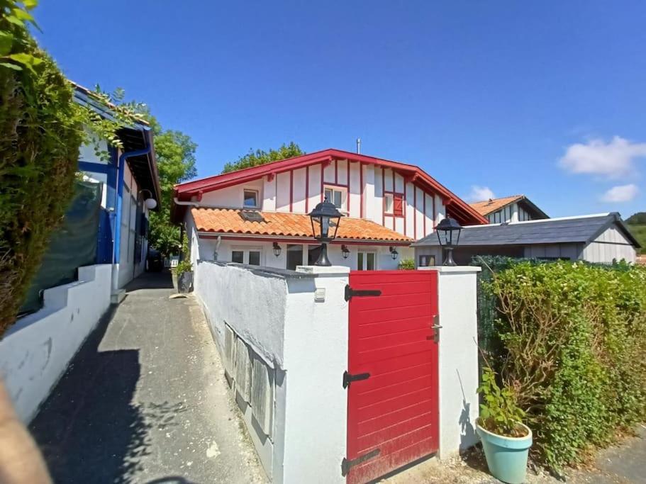 Nice Family House Hendaye Buitenkant foto